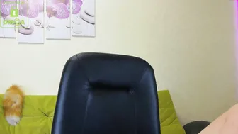 _wildfox_ playing with her big tits
