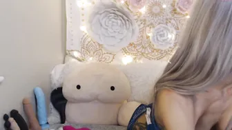 fit_american_girl cute slut gets exposed on camera