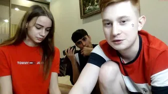 all_cryst playing with her ass and pussy