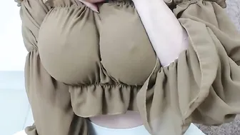 1k1_nights blond slut jerking off dick