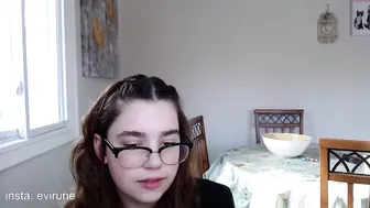 shy_teeenager sexy babe gently caresses pussy