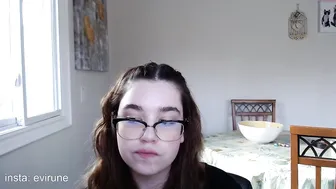 shy_teeenager sexy babe gently caresses pussy