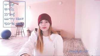kendalltyler fat chick fucks cunt with phallus