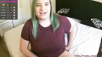 miss_freaky_angelina hot bitch posing in lingerie