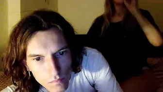 iznky Long haired bitch