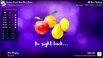 bananapeachsmoothie naughty nipple exposes her body