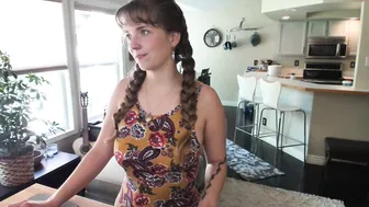 harperthefox dark haired babe masturbates pussy with vibrator