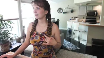 harperthefox dark haired babe masturbates pussy with vibrator