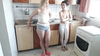 iuliana32 busty courage is naughty with girlfriends