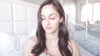 worshipme_ blissful ladies lick shaved cunt
