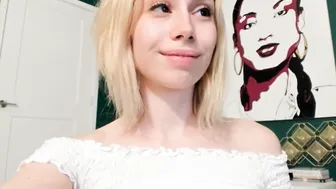 zurieelivira Hot confused