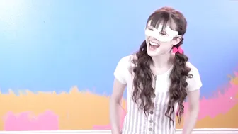 universitysmiles girl ends