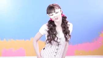 universitysmiles girl ends