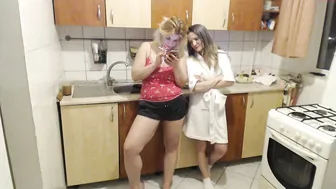 iuliana32 big tit babe fucked by a toy