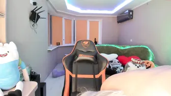 sexyalice1997 hot brunette girl passionately jerks off her cunt