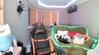 sexyalice1997 hot brunette girl passionately jerks off her cunt