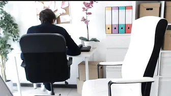 tiffany925 naughty bitch fucks pussy