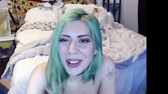 glitterglock Black-haired woman