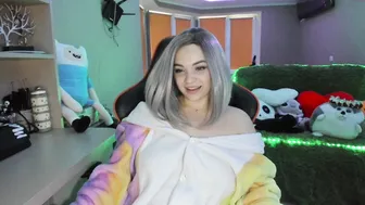 sexyalice1997 Luxury blonde