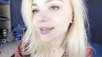 sexyalice1997 young slut masturbating with sex toy