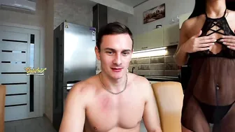 brandiloveee busty young lady fucks her cunt