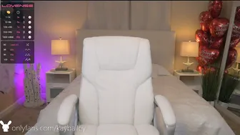 blondiekayy Skinny bitch