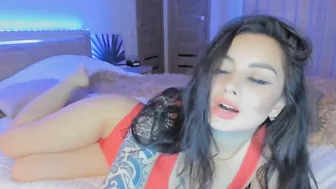 xxxxroxxxx  bitch drummed with glass dick
