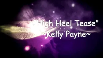 kelly payne girl with elastic milks having fun with sex toy