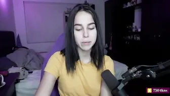 laura cornett hot prostitute masturbating pussy with her hand