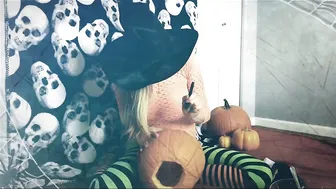 jilliandrake Pretty lady