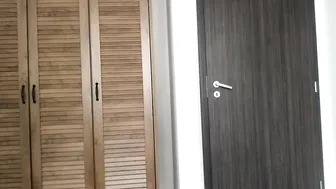 leiwarain bitch undresses erotically