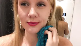 ivy roses busty chick talks in french