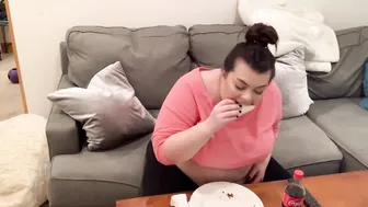 chloe bbw hot  private  with a toy