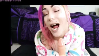 cattie great bitch wore a mask and fucks with a toy