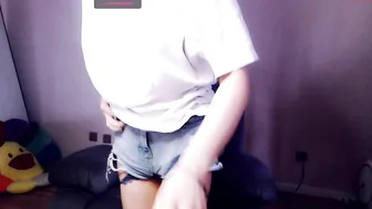 cute_dami black-haired confused - having fun in fries