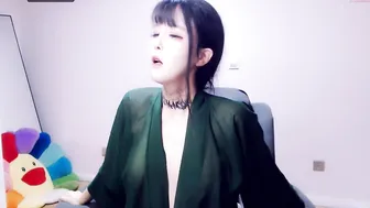 cute_dami bright slut fucks pussy