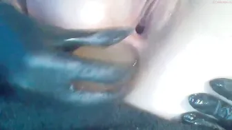 quinnkat black-haired bitch passionately masturbates cunt