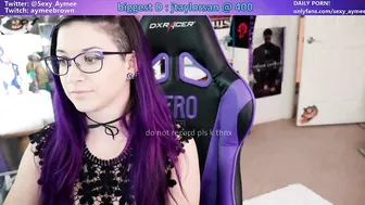 sexy_aymee gorgeous model seduces with big tits