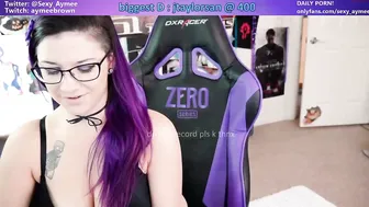 sexy_aymee gorgeous model seduces with big tits