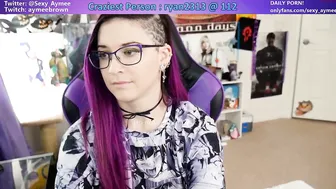 sexy_aymee smiling girl