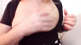 sexy_abree attractive model fucks pussy with sex toy