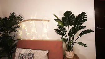 naturallkim pretty lady fucking pussy with sex machine