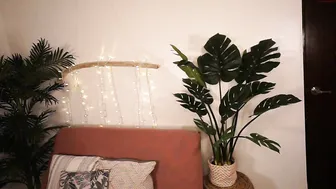 naturallkim pretty lady fucking pussy with sex machine