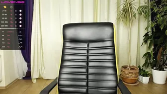 fallen_angel gorgeous mare gently massages pussy