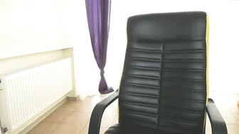 fallen_angel shakes while husband is not at home