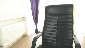 fallen_angel shakes while husband is not at home