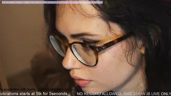 love_dont_be_shy  cam girl  masturbates shaved vagina