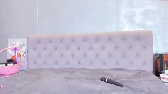 wildsexalexandalexis exquisite slut shows juicy ass