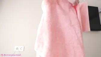 lilyhotbrunette Flirty Chica