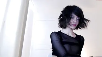 sasha_ursx naughty bitch delivers orgasm sex toys